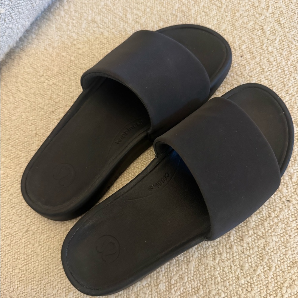 Lululemon Restfeel Black Slides